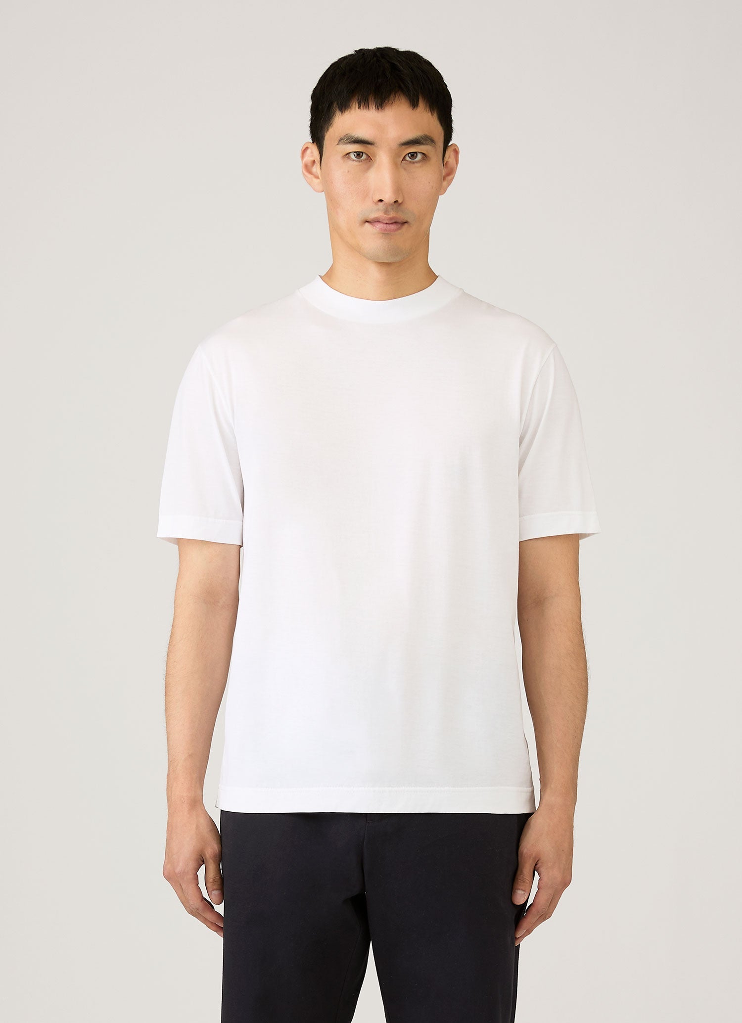 モックネックTシャツ（White）| Sunspel