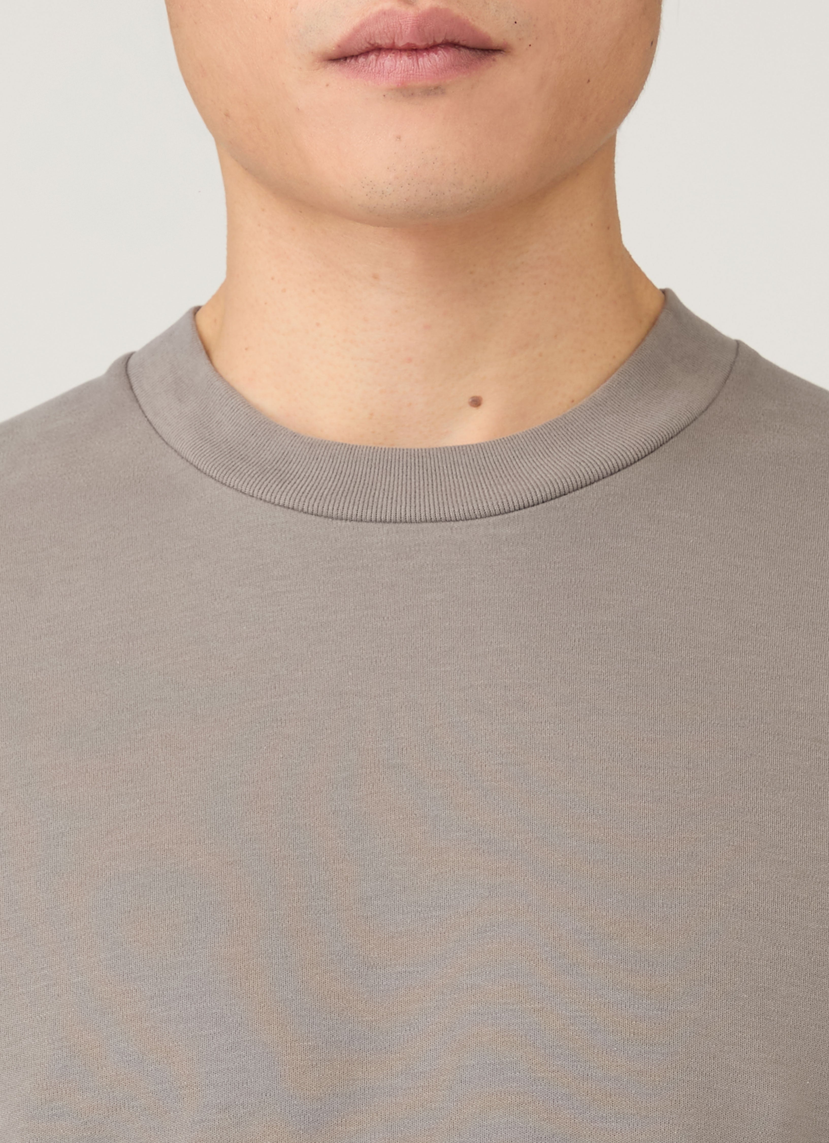 リラックスフィット（ヘビーウェイト） Tシャツ（Iron Grey