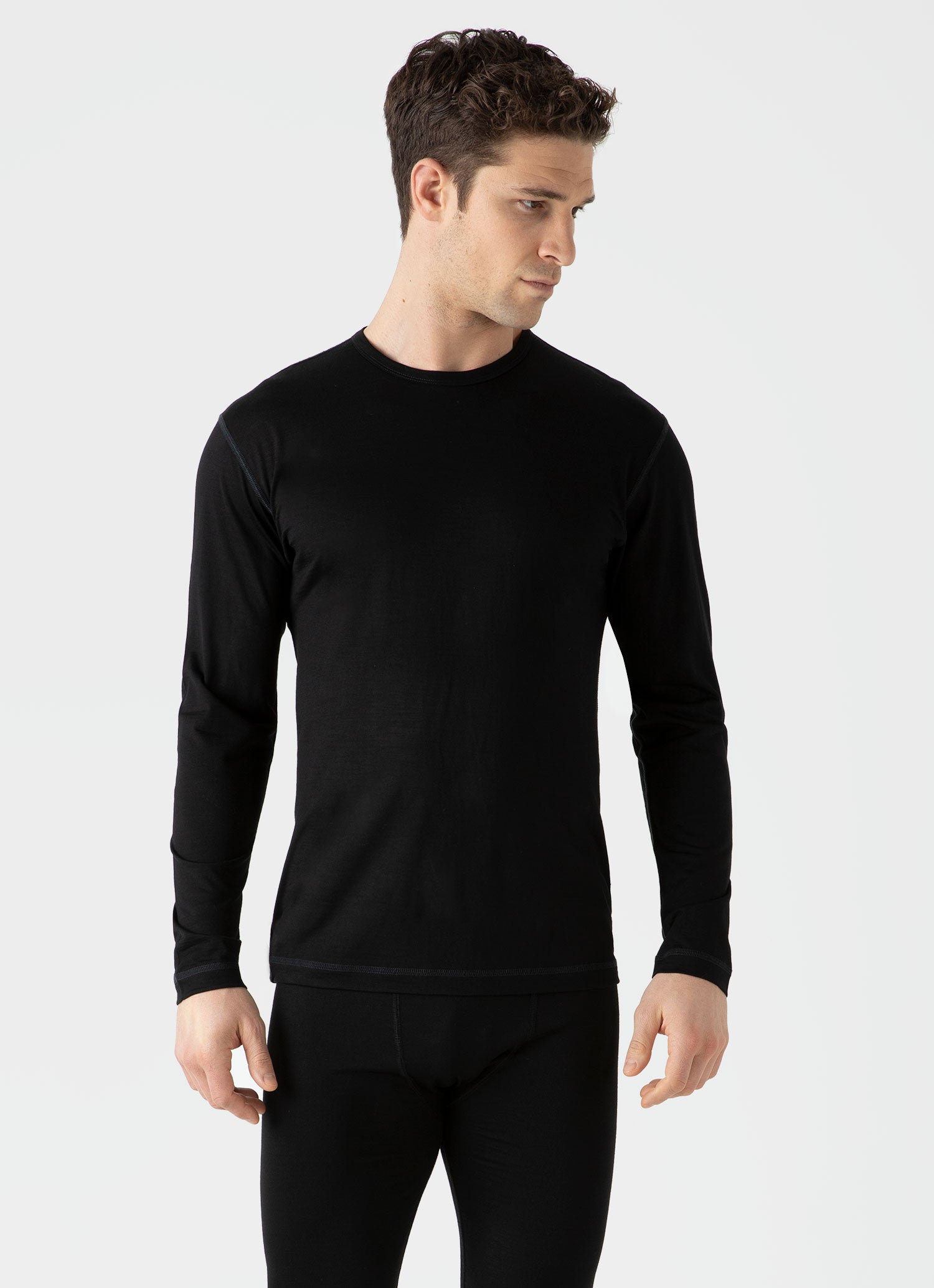 【美品】ONC MERINO ロングスリーブTシャツ size4 ブラック メリノウール ロングスリーブ Tシャツ / BLACK / ONC MERINO