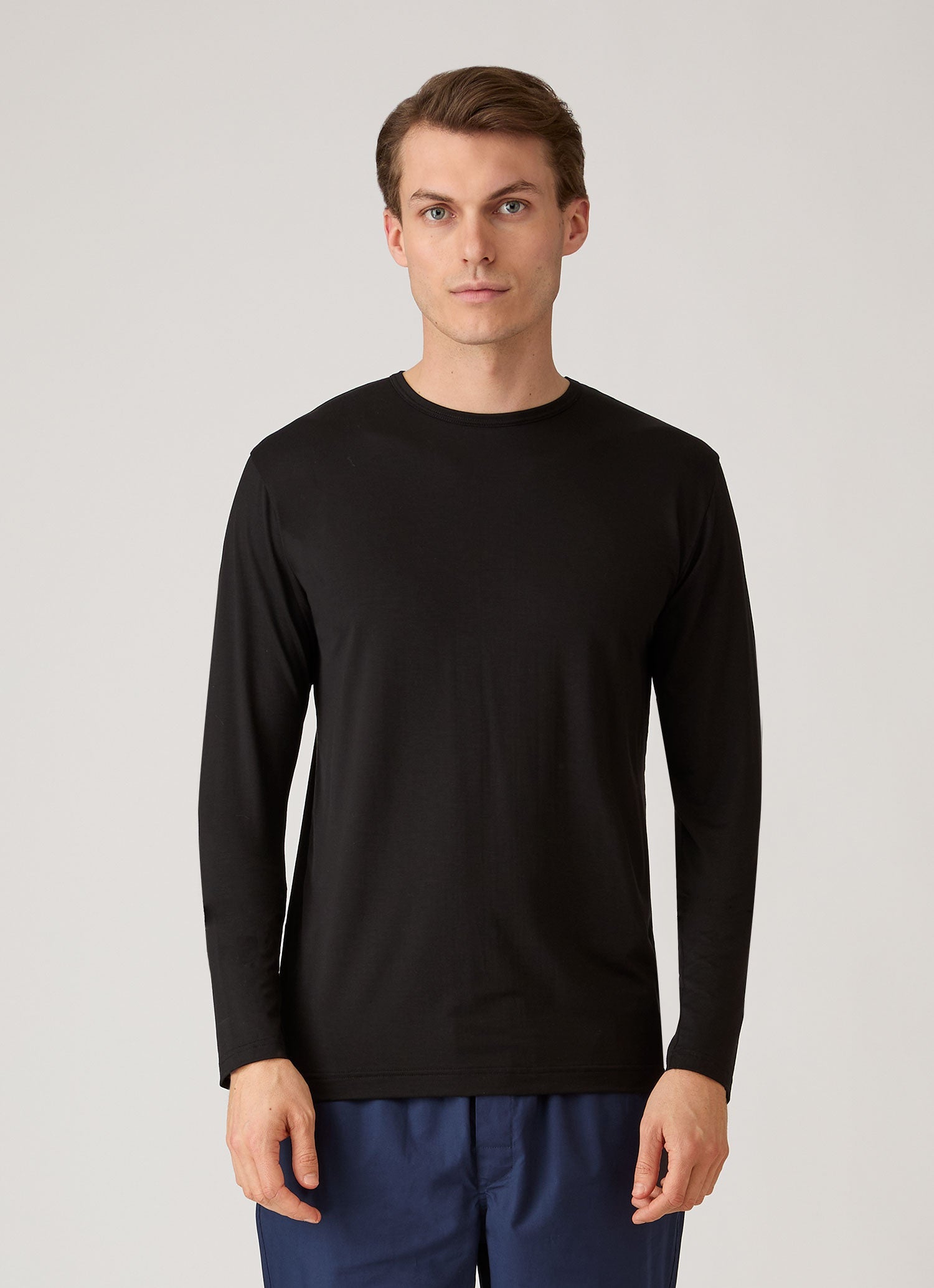 テンセル™ ロングスリーブTシャツ（Black）| Sunspel