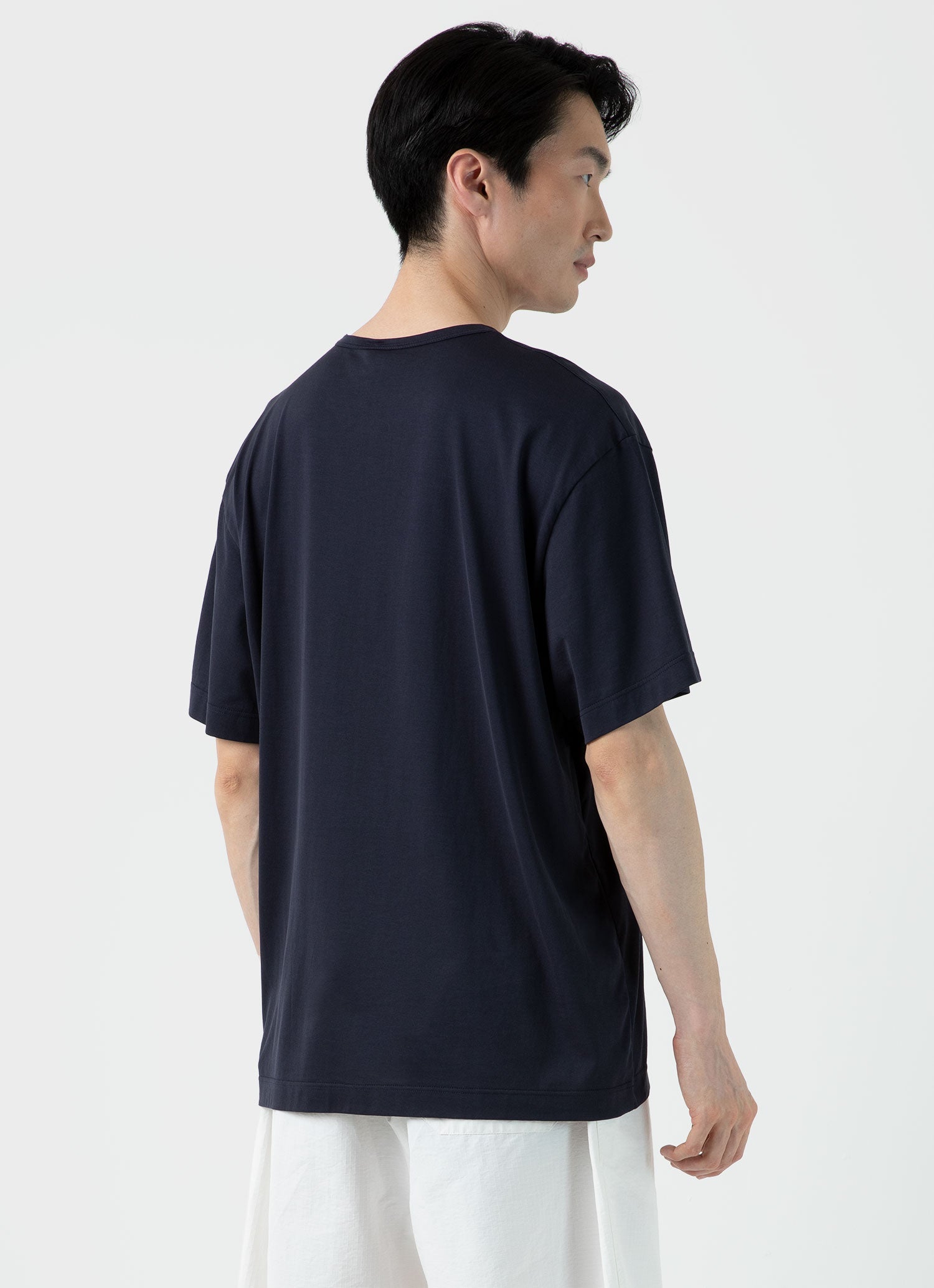 Sunspel x Nigel Cabourn Tシャツ（Navy）| Sunspel