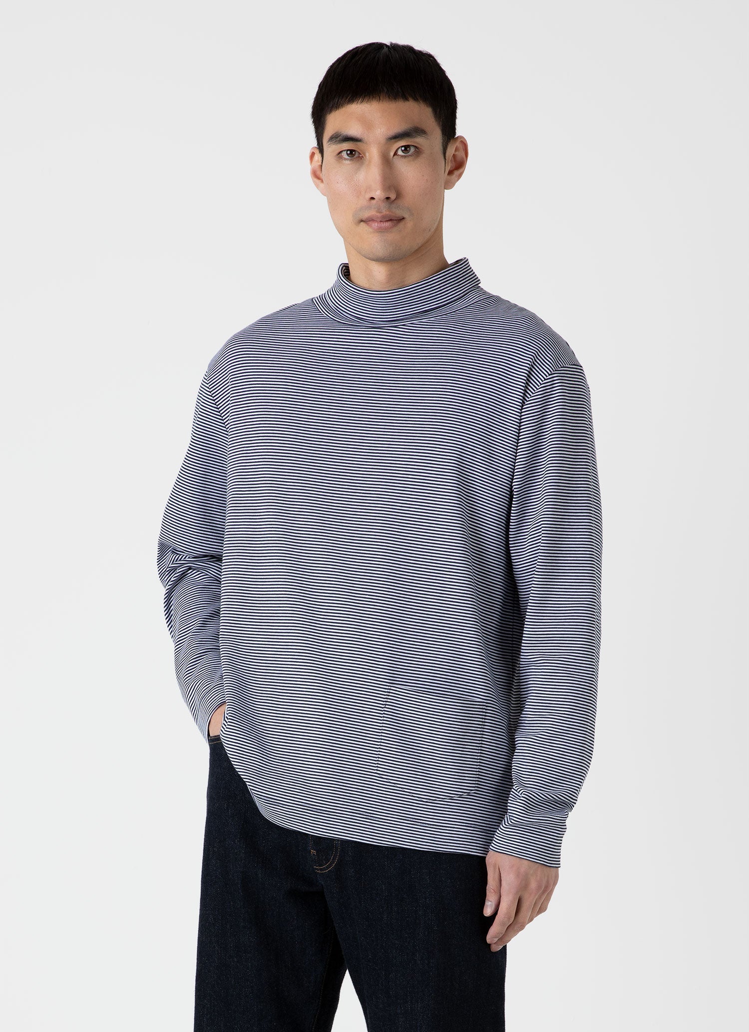 ナイジェルカーボン　新品未使用　サイズ8 Sunspel x Nigel Cabourn カーボン ブラッシュド ロールネック