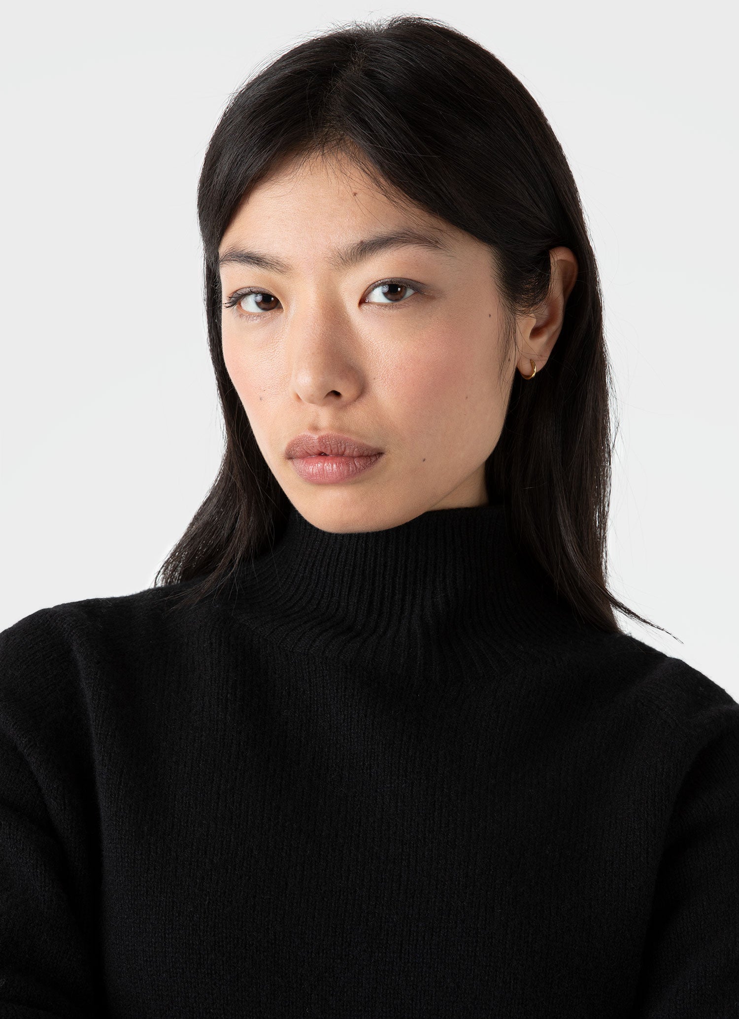 Women's Lambswool Funnel Neck Jumper in Black