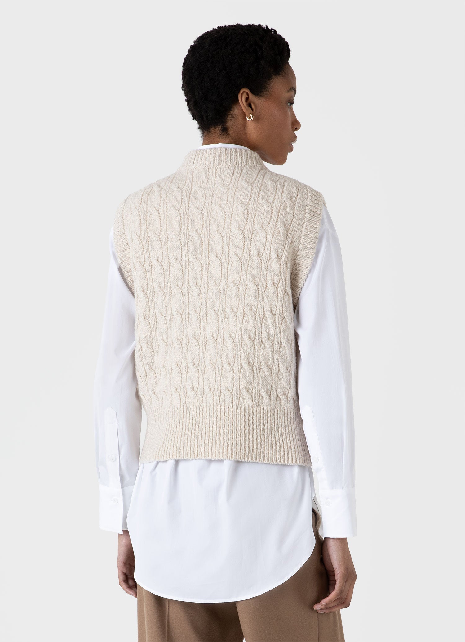 ナゴンスタンス　ケーブルニットベスト cable knit vest（470HS470－0350