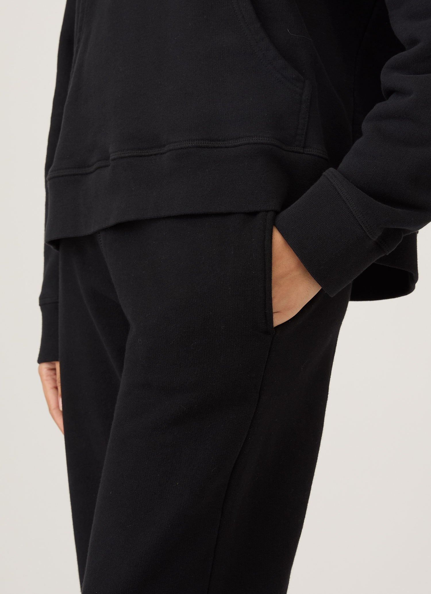 リラックス ループバック スウェットパンツ （Black）| Sunspel