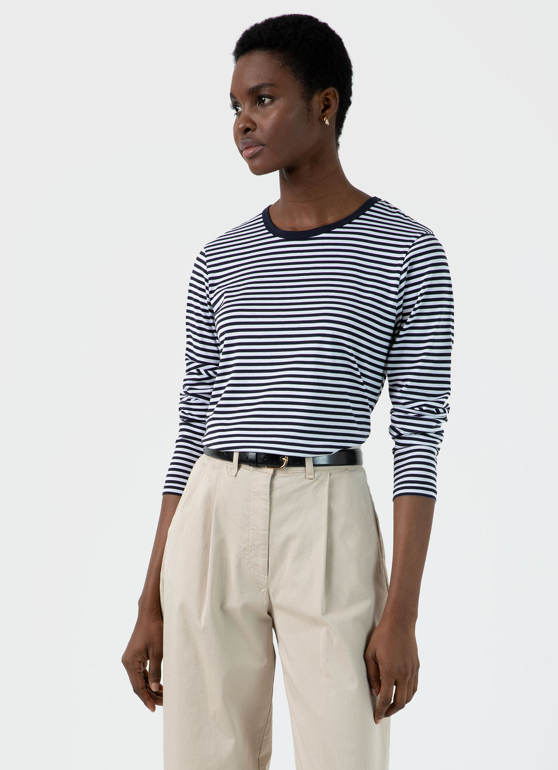 Women's Long Sleeve Classic T-shirt in White/Navy English Stripe