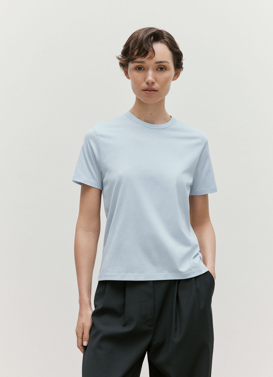 リラックスフィット Tシャツ