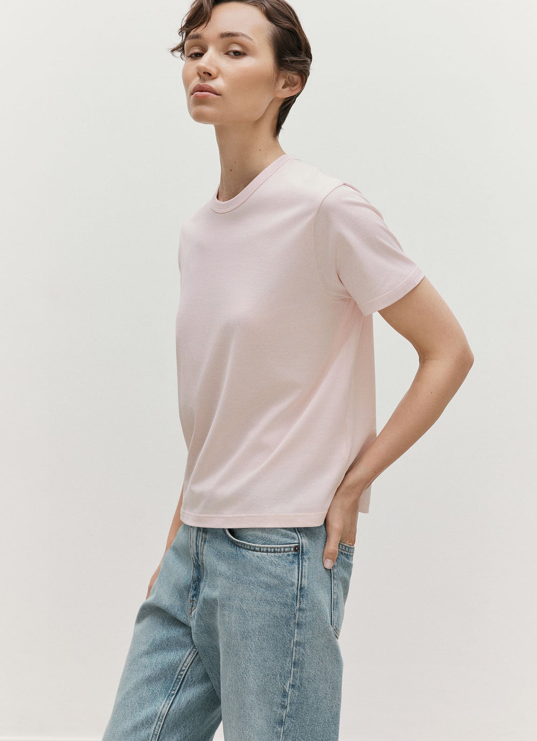 リラックスフィット Tシャツ