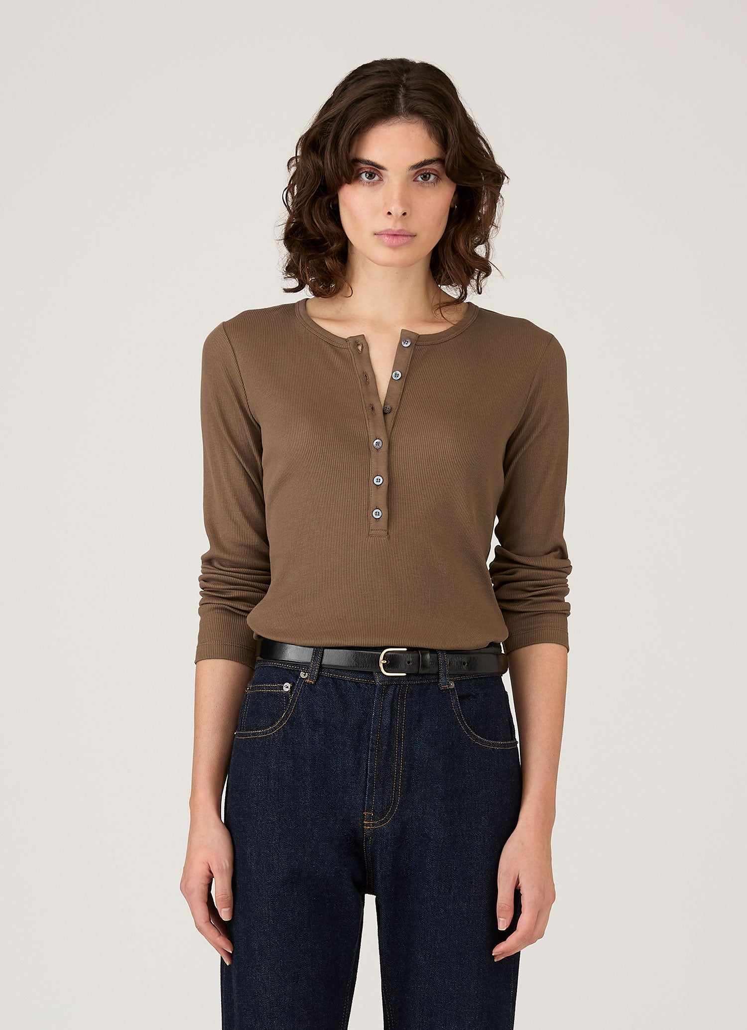 Women's Ribbed Henley in Dark Cedar