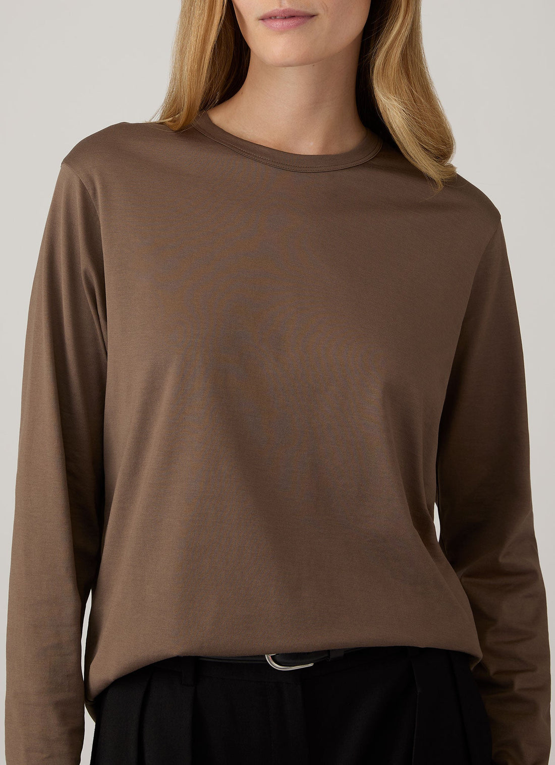 Women's Long Sleeve Everyday T-shirt in Dark Cedar
