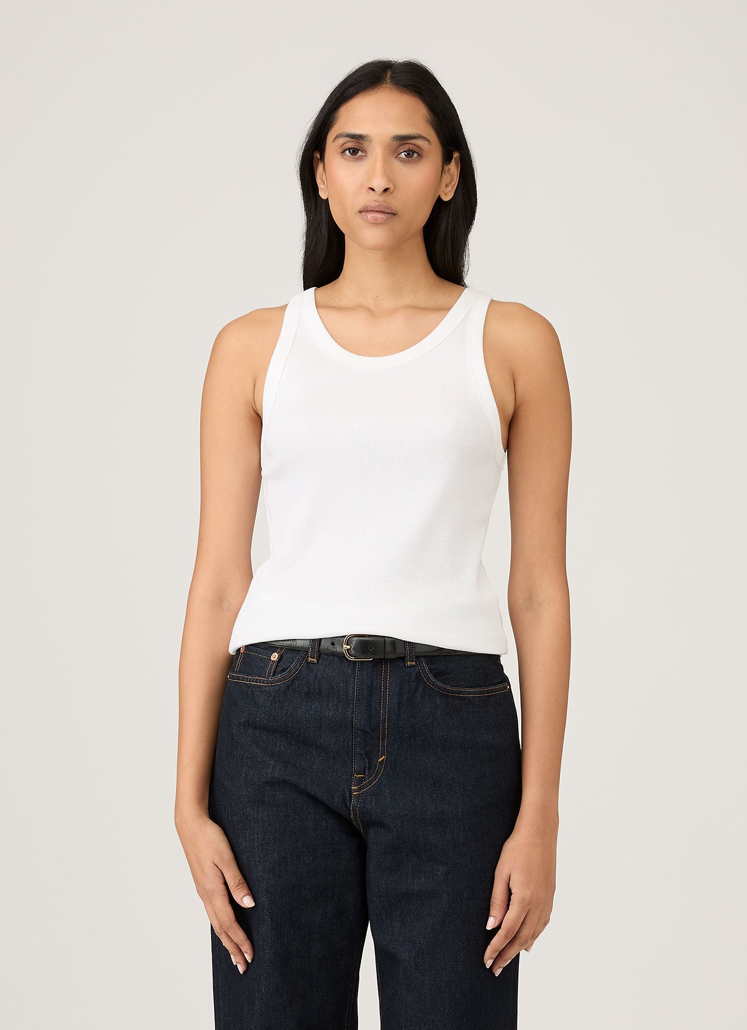 TiffanyLOEWE ホワイトリブハイネックタンクトップ リブタンクトップ（White）| Sunspel